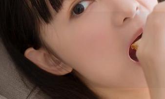 BoLoli菠萝社 – 在马尔代夫悠闲游，柳侑绮Sevenbaby的写真套图：我努力摆姿势找角度，最后发现“随便一拍”最美！