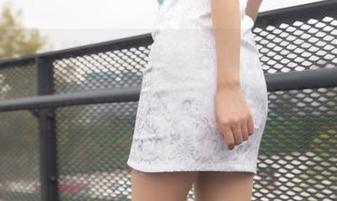 MSLASS梦丝女神 – 尝试打开新维度，魏婷婷的美图邀请你来宿楼和她的丝袜展开一出戏吧？