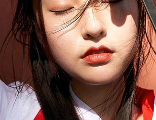 MiiTao蜜桃社 – 荟萃了温暖的套图，伊素妍和她的棉袜在这里等你！