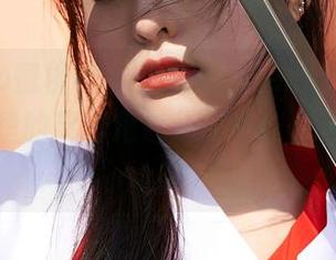 MiiTao蜜桃社 – 王婉悠Queen的学妹图包，班里的灵魂角色分分钟让你爱上课堂！