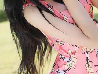 MyGirl美媛馆 – 唐琪儿的裸足套图更新，敢不敢来试试这些清新脚步？