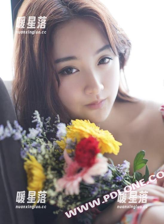 PDL潘多拉-陈雅漫 PDL潘多拉 - 护士也有阳光的一面:陈雅漫的精选写真集之旅