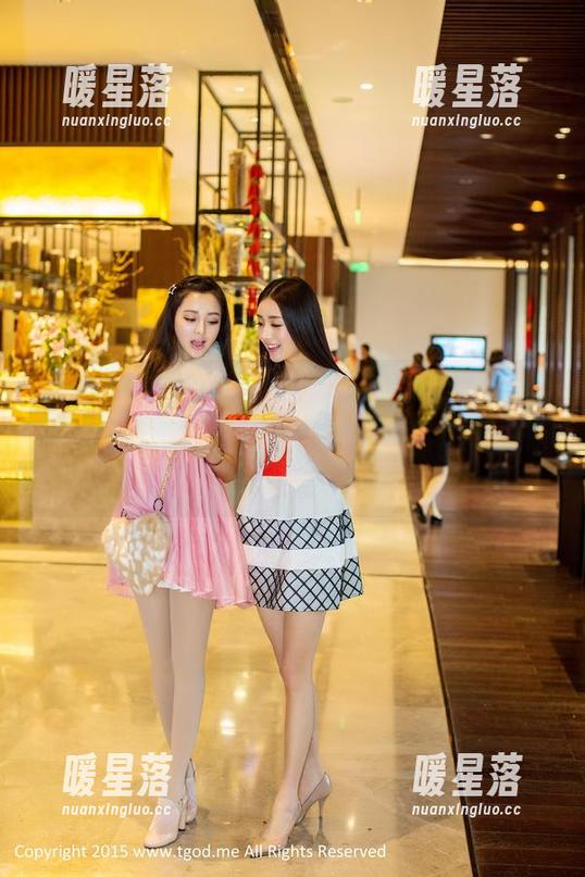 QingDouKe青豆客-陈嘉嘉Tiffany QingDouKe青豆客 - 私房原图分享!天台的另一面,陈嘉嘉Tiffany这次真是上天了?