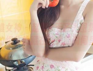 TGOD推女神 - 赵馨玥无圣光图集:镂空的细节躲藏在恍惚的瞬间里