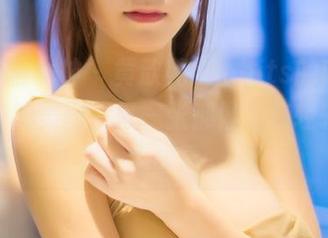 TGOD推女神 – 黄歆苑chobits的肉丝，合集中的美图，每一张都像是在轻轻诉说一个故事。