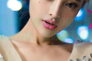 UGirls尤果网 - 毛COCO的蕾丝私房原图,隐隐约约,想说却不敢说…