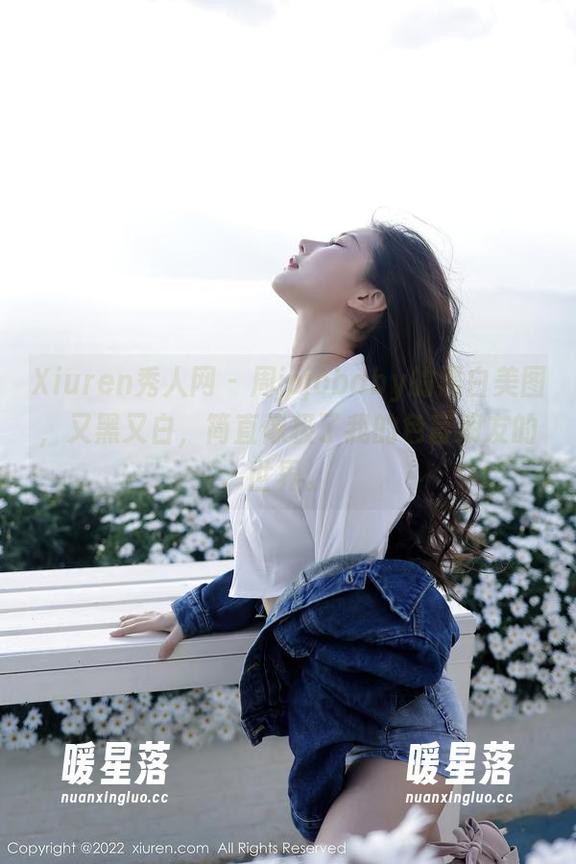 Xiuren秀人网-周jojobaby Xiuren秀人网 - 周jojobaby的黑白美图,又黑又白,简直像极了我的色盲朋友的世界。