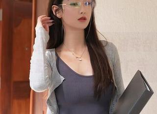 Xiuren秀人网 - 唐翩翩的油亮合集,眼睛被滋润成了漱口水广告