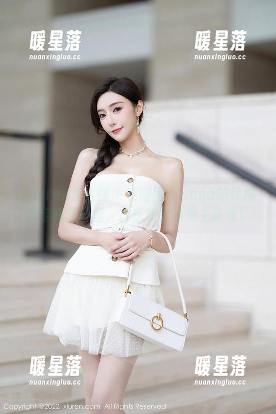 Xiuren秀人网-团团子_una Xiuren秀人网 - 在团团子_una的体操服定制写真里,欢乐和灵动是主旋律!