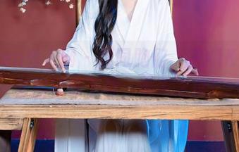 Xiuren秀人网 – 男同胞们，宋KiKi女友套图等你下载，乘人之危！