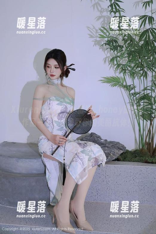 Xiuren秀人网-小蛮妖_honey Xiuren秀人网 - 小蛮妖_honey的女神作品——免费领取你的美丽抗体!