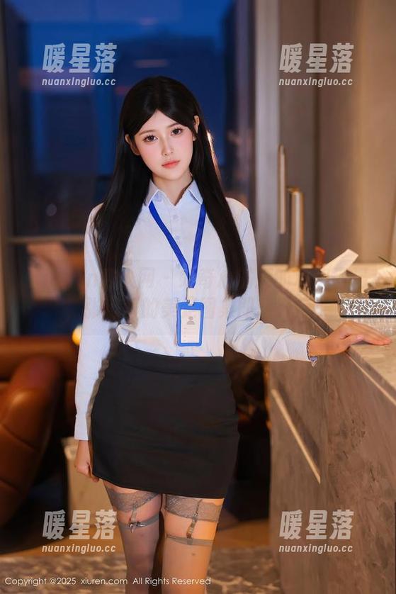 Xiuren秀人网-张庭蓉 Xiuren秀人网 - 好奇心满满的私房日记,张庭蓉的美足图集即将开启!