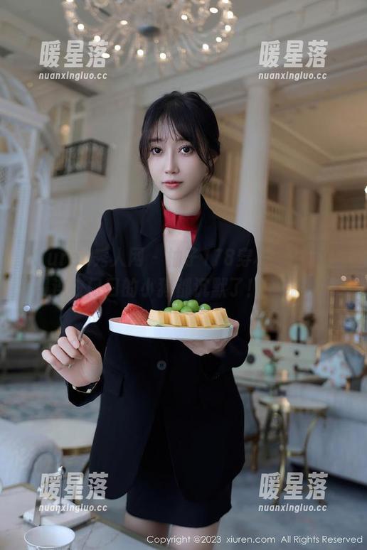 Xiuren秀人网-柚子178 Xiuren秀人网 - 柚子178穿校服,帅气得连校门口的小狗都沉默了!下载吧!