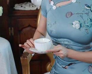 Xiuren秀人网 - 桃色奶酪发布了新妹纸,姐姐要不要开始你人生的新旅程?免费下载吧!