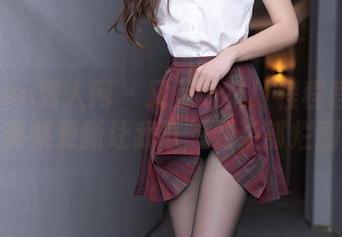 Xiuren秀人网 – 又是一集！程程程的写真集更新让我联想到某部烂剧