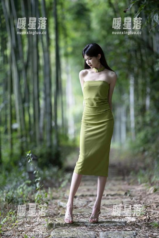 Xiuren秀人网-龙女sunny Xiuren秀人网 - 龙女sunny的奶牛写真集,让你重新定义‘甜’!免费下载哦~