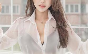 Zzyuri新动作：戴上眼镜的她，画风竟然不一样，快来看美图更新！