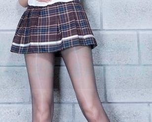 beautyleg – 海边的Queenie，原图和图册的对比，差点没认出来！