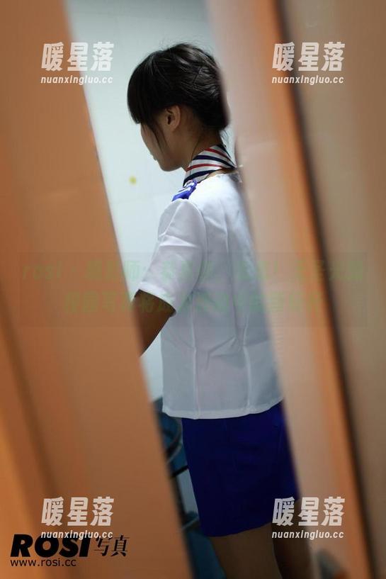 rosi-恋恋 rosi - 摄影师:恭喜你,恋恋!无圣光的校园写真将成为波动中的新标杆