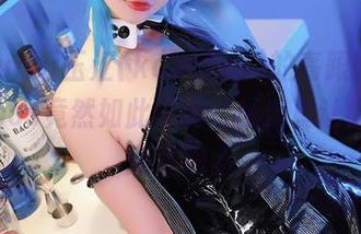 从yuuhui玉汇(kokuhui)的高跟鞋看周围：cos竟然如此艳丽，精选真让人小心脏乱跳。