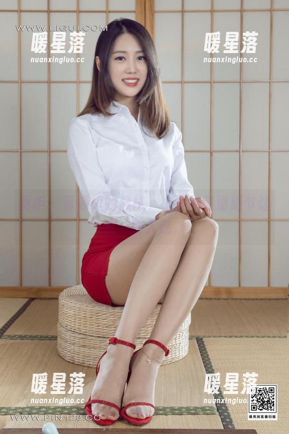 丽柜-婷婷 丽柜 - 看婷婷的棉袜,上面的高清细节让我一秒入迷。