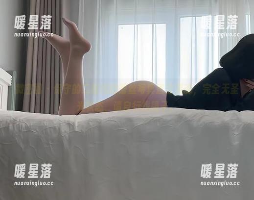 微密圈 - 保守的二舅妈的蕾丝写真直击灵魂，完全无圣光状态，请自行找镜子。