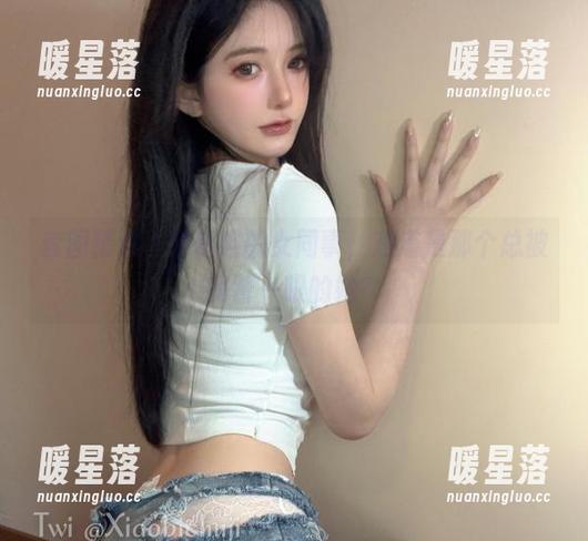 套图精选，倦倦喵的女同事，难道是那个总被我瞥一眼的她？