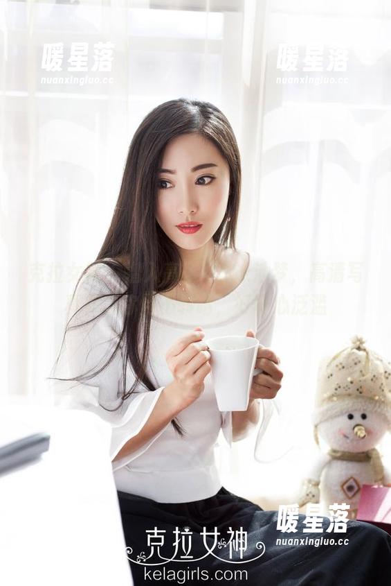 克拉女神-高子琁 克拉女神 - 潜入高子琁的泳池梦,高清写真集让你目不转睛,好奇心泛滥