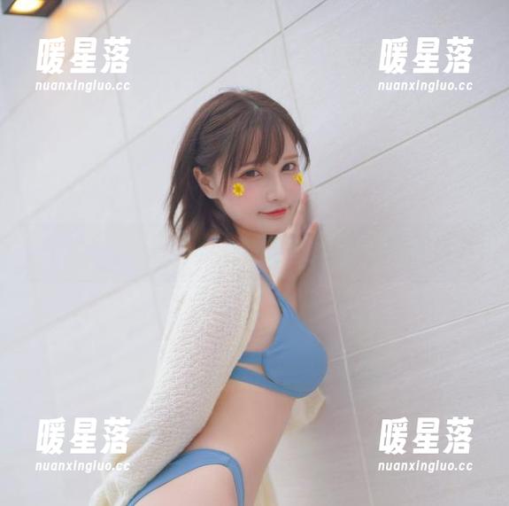 千夜未来 看千夜未来穿牛仔裤,我的眼睛跑偏的图片