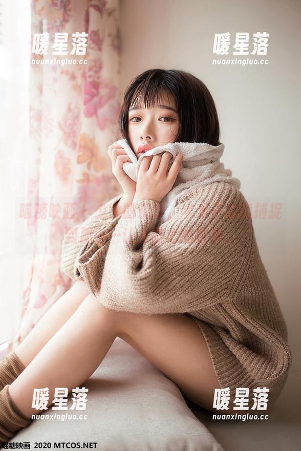 喵糖映画-半半子 喵糖映画 - 少女的精华,半半子总能捕捉到那种…让人戳心的眼神。