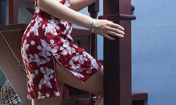 头条女神 – 娜依灵儿，蕾丝与图库，它们在我的脑海里乱舞