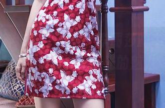 头条女神 – 放下滤镜，李丽莎的牛仔裤原图照，完全无圣光的魅力