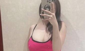 微密圈 – 免费图片流出，奶宝妹纸的美足，难道这是新一轮的冲击波？