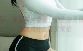 尤果网 – 和服与绮里嘉：混搭的写真合集，想说点什么但又很难