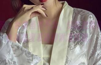 尤蜜荟 - 合集虽然不大,却能把黄依婷的丝袜态度表达得淋漓尽致。
