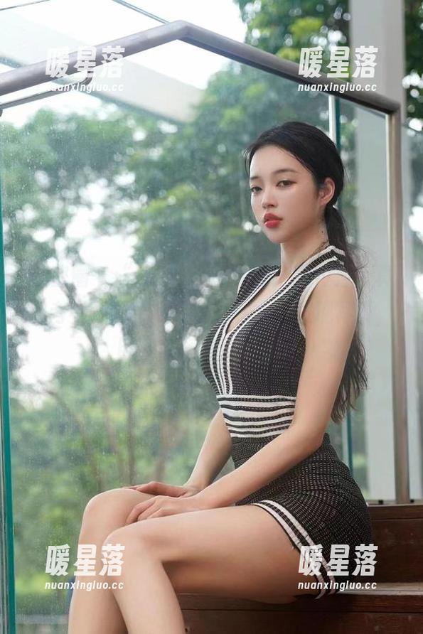徐珺大哥 微密圈 - “徐珺大哥的瑜伽:那位置,真得考考我的柔韧性啊!”——发现写真,目测难度级别high!