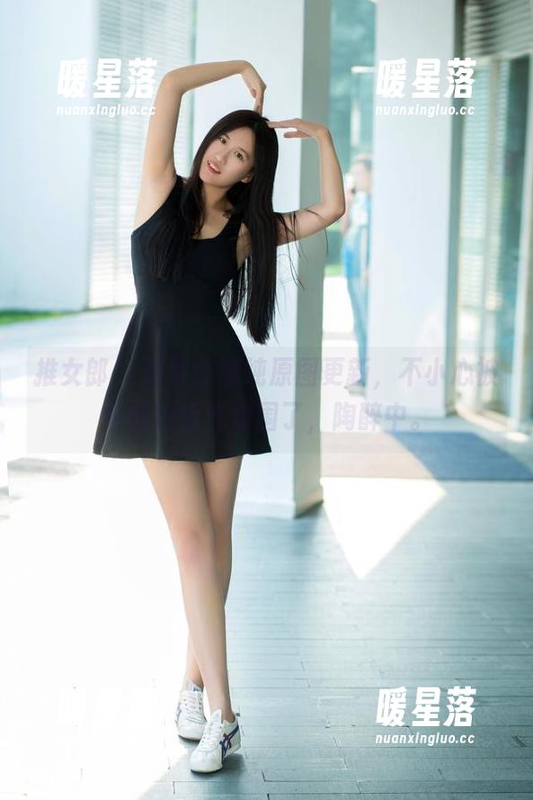 推女郎-赵惟依 推女郎 - 赵惟依清纯原图更新,不小心被怀旧的香气包围了,陶醉中。