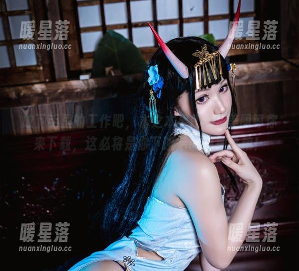 木之本果 放下手里的工作吧,木之本果PINK美图等你来下载,这必将是你下班后的精神食粮!