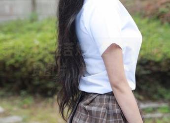 模范学院 – 人生苦短，唐琪儿il的天台免费图片，迟到无罪！