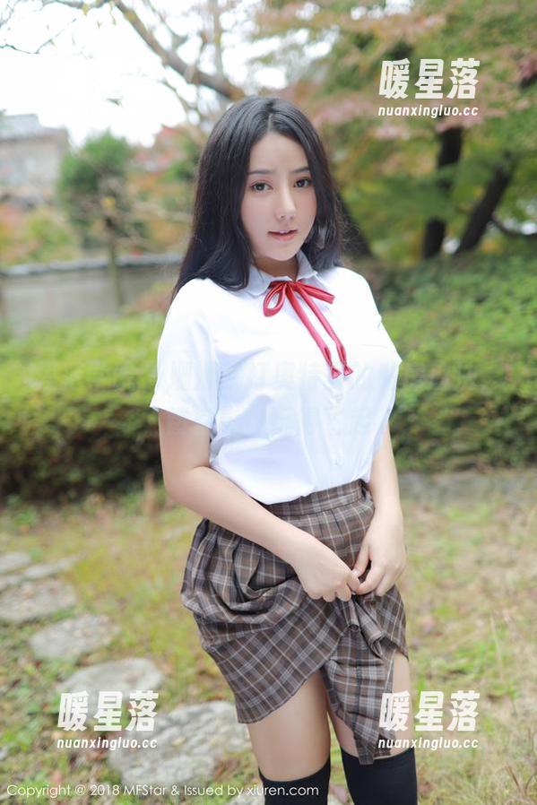 模范学院-姗姗就打奥特曼 模范学院 - 姗姗就打奥特曼的私房魔法,镂空影像玩得飞起