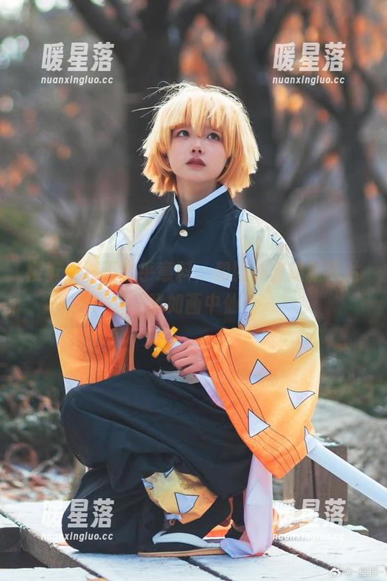 樱群果然不出乎意料，和服外套最新照片犹如画中仙