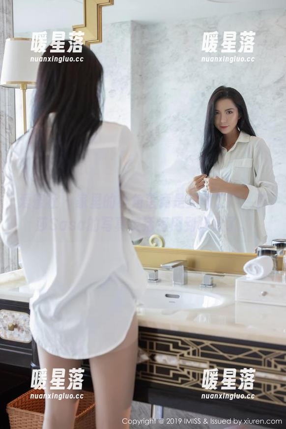 爱蜜社-莎莎Sasa 爱蜜社 - 家里的小角落竟是美图工厂,莎莎Sasa的写真灵活运用到极致了。