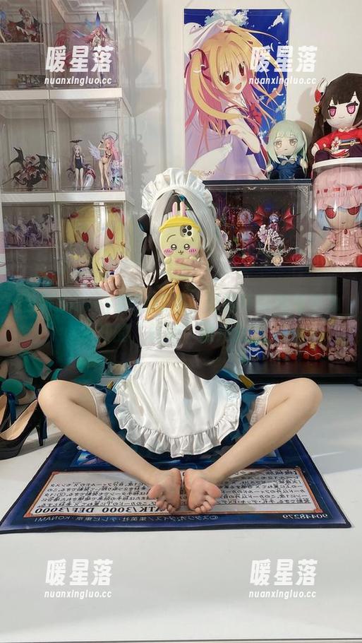 白栎Shirly 白栎Shirly的COS秀,厨房辣妈变身不为人知的“厨娘”照片分享!