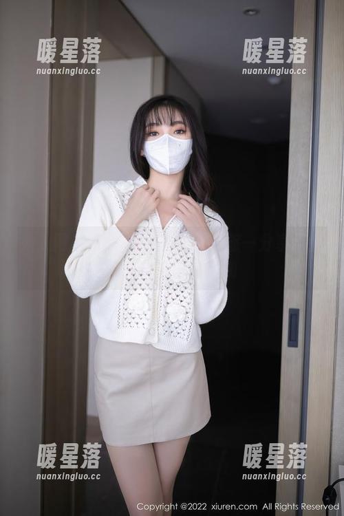 秀人网-tina甜仔 秀人网 - tina甜仔的美足之旅—分享一些让人捧心的小插曲