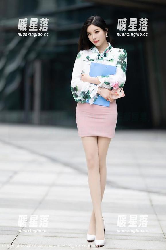 秀人网-周慕汐fairy 秀人网 - 一窥周慕汐fairy的最新图集,少女的纯真在这里等你!