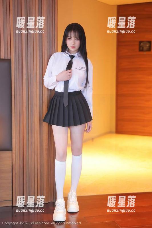 秀人网-婕西儿jessie 秀人网 - 白色不仅是颜色,更是婕西儿jessie超绝作品里的福利密码!准备打开了么?