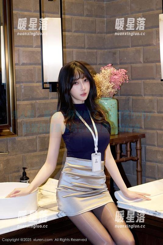 秀人网-小樱花baby 秀人网 - 需要一杯咖啡了,小樱花baby的旅拍图集精选尝试唤醒你的好奇