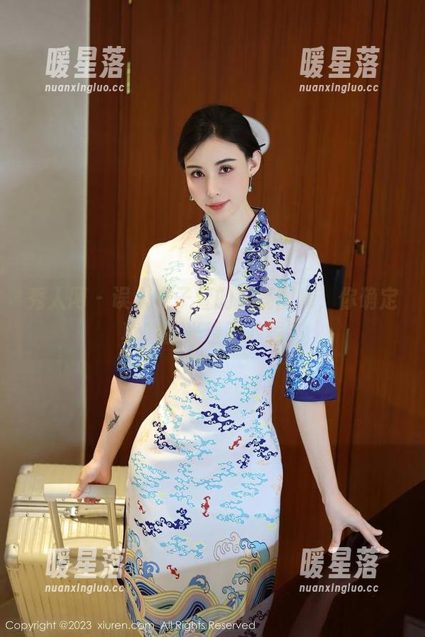 秀人网-方子萱 秀人网 - 误入方子萱的油亮图库,你确定真的能光看不下载?