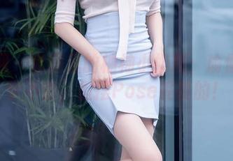秀人网 - 套图里的柚柚小奶瓶:瑜伽动作学不会,但摆Pose妥妥的!