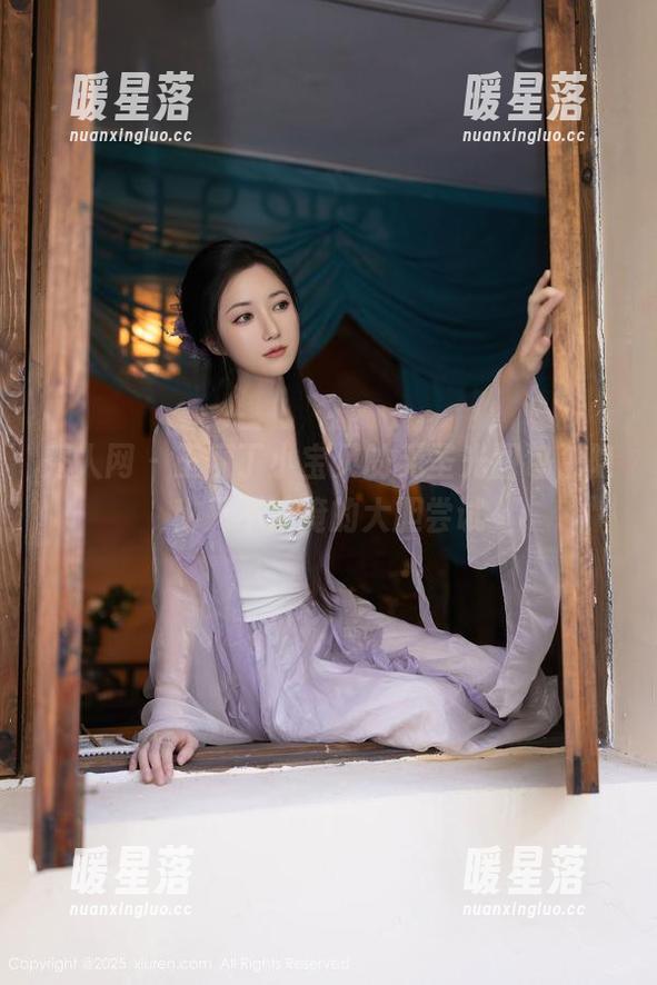 秀人网-王俪丁小宝贝 秀人网 - 王俪丁小宝贝的无圣光图包,隐秘又不遮掩的大胆尝试